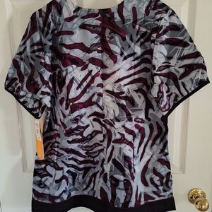 Urbane Scrub Top Women's L Burgundy Print